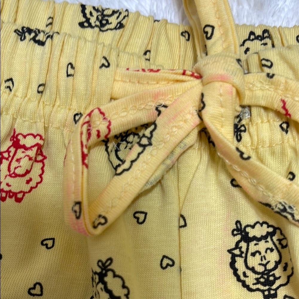Sheep Pattern Pajama Shorts - Picture 6 of 7